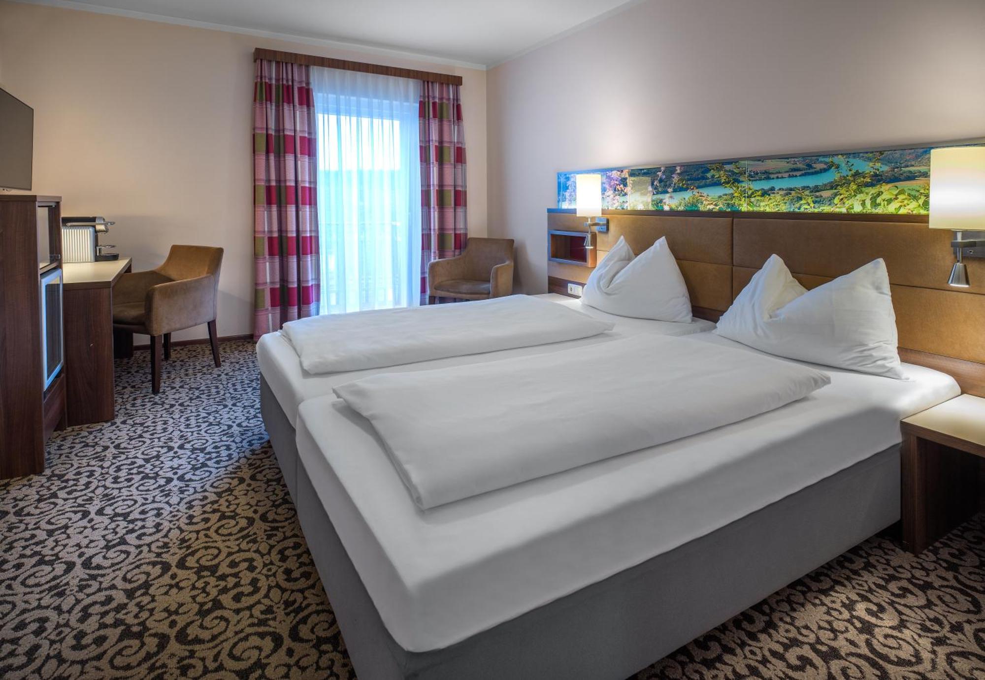 Hotel Schachner Мариа-Таферль Экстерьер фото